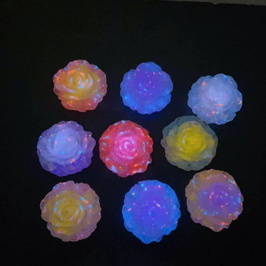 Luminous Pop Cream Flower