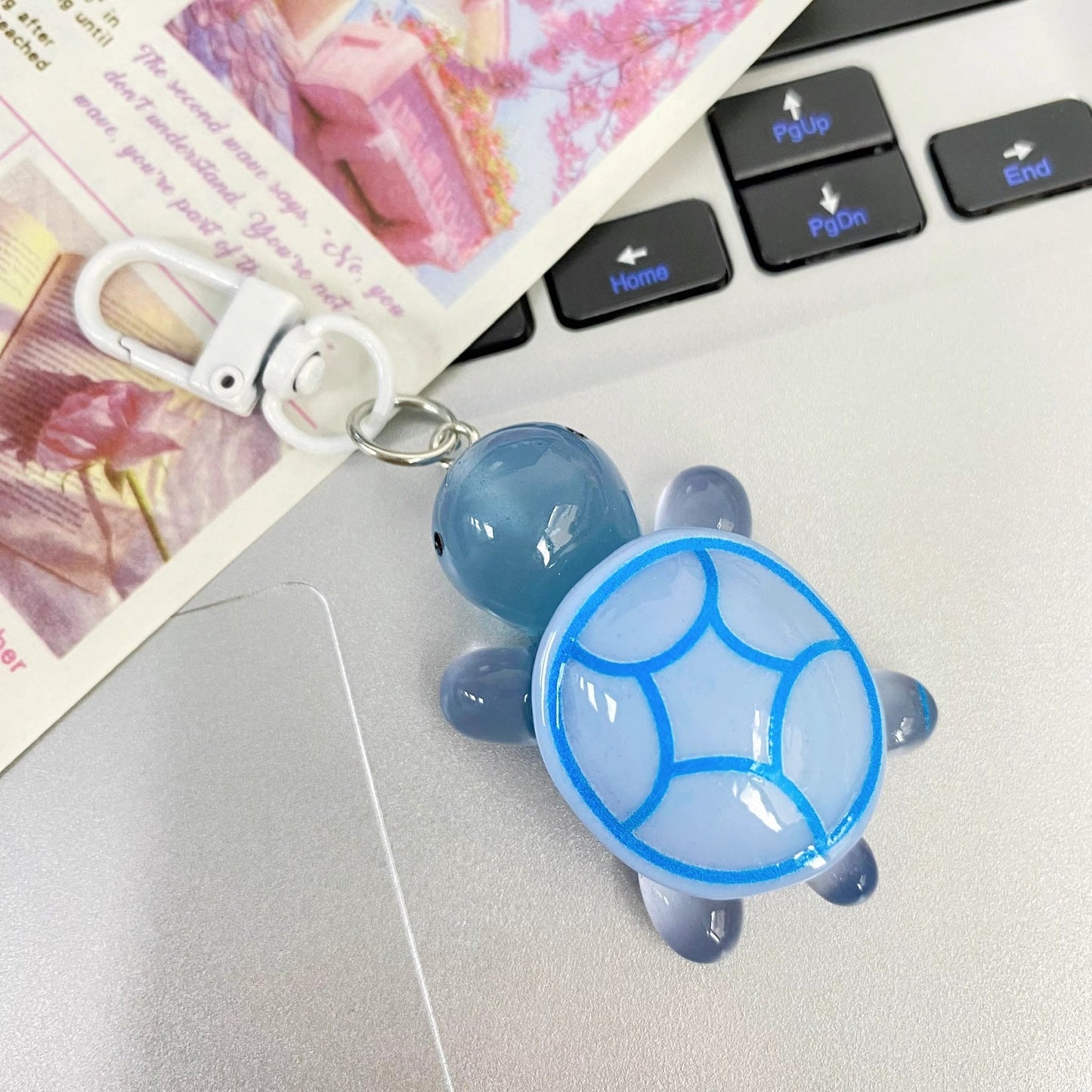 Luminous Turtle Keychain